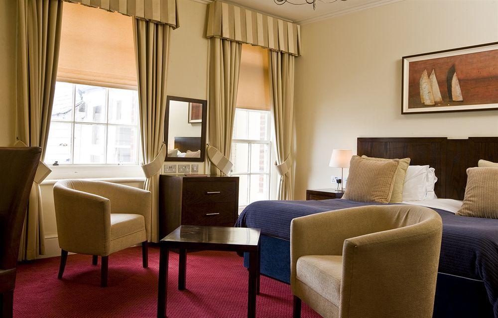 Royal Hotel 3*