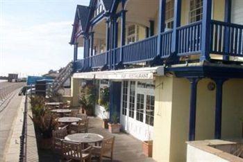 Royal Hotel Deal